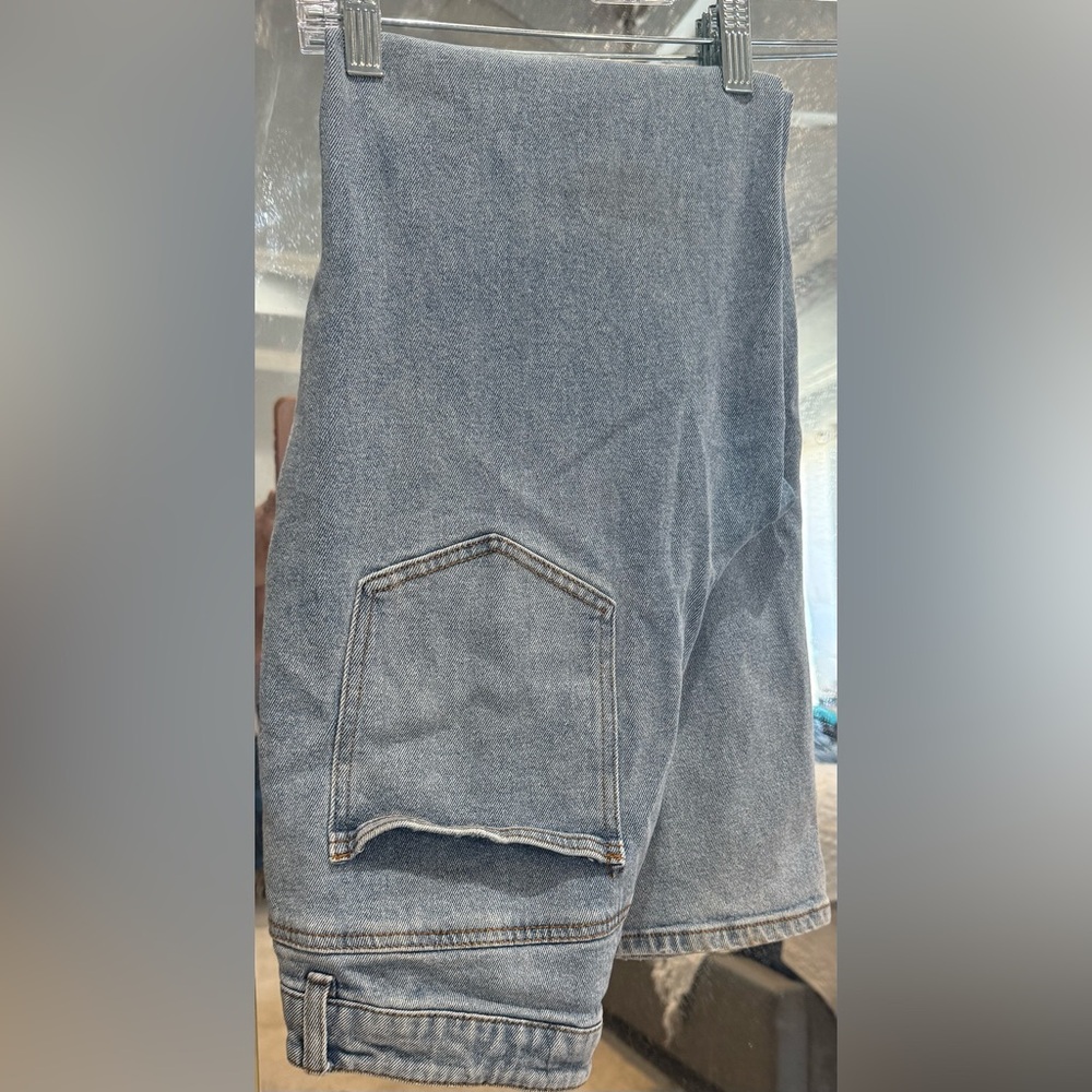 Madden girl Distressed Light‎ Blue Women's Jeans